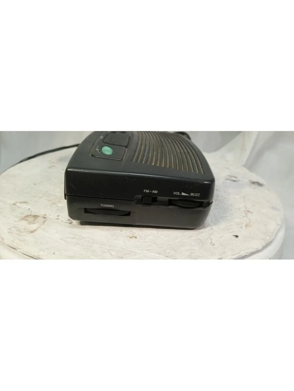 Newtech CR-5313 AM/FM Clock Radio Corded Electric with Battery Backup Tested